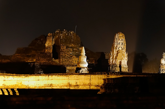 Illuminations Ayutthaya-017